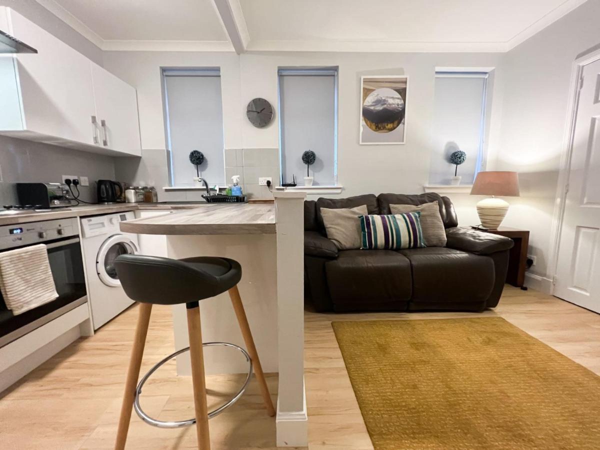 Glasgow 2 Bedroom Apartment מראה חיצוני תמונה