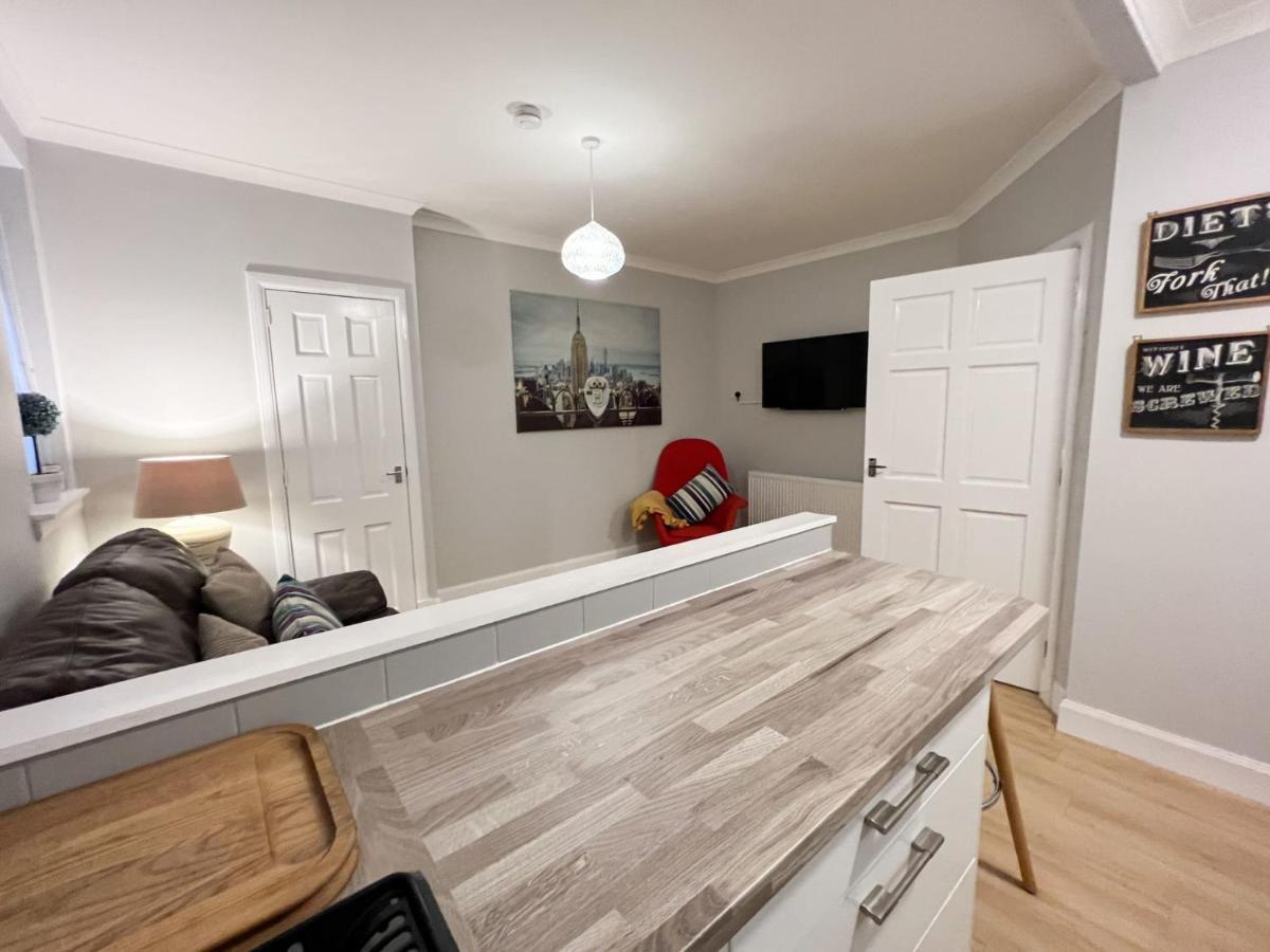 Glasgow 2 Bedroom Apartment מראה חיצוני תמונה