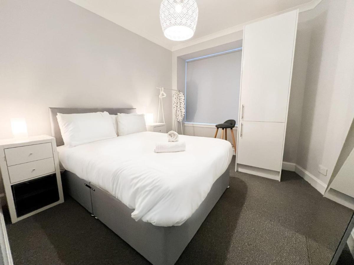 Glasgow 2 Bedroom Apartment מראה חיצוני תמונה