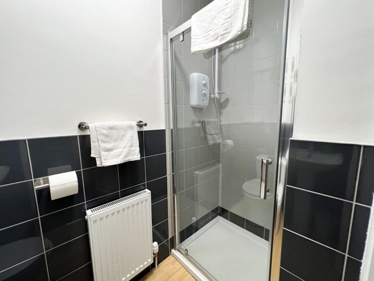 Glasgow 2 Bedroom Apartment מראה חיצוני תמונה